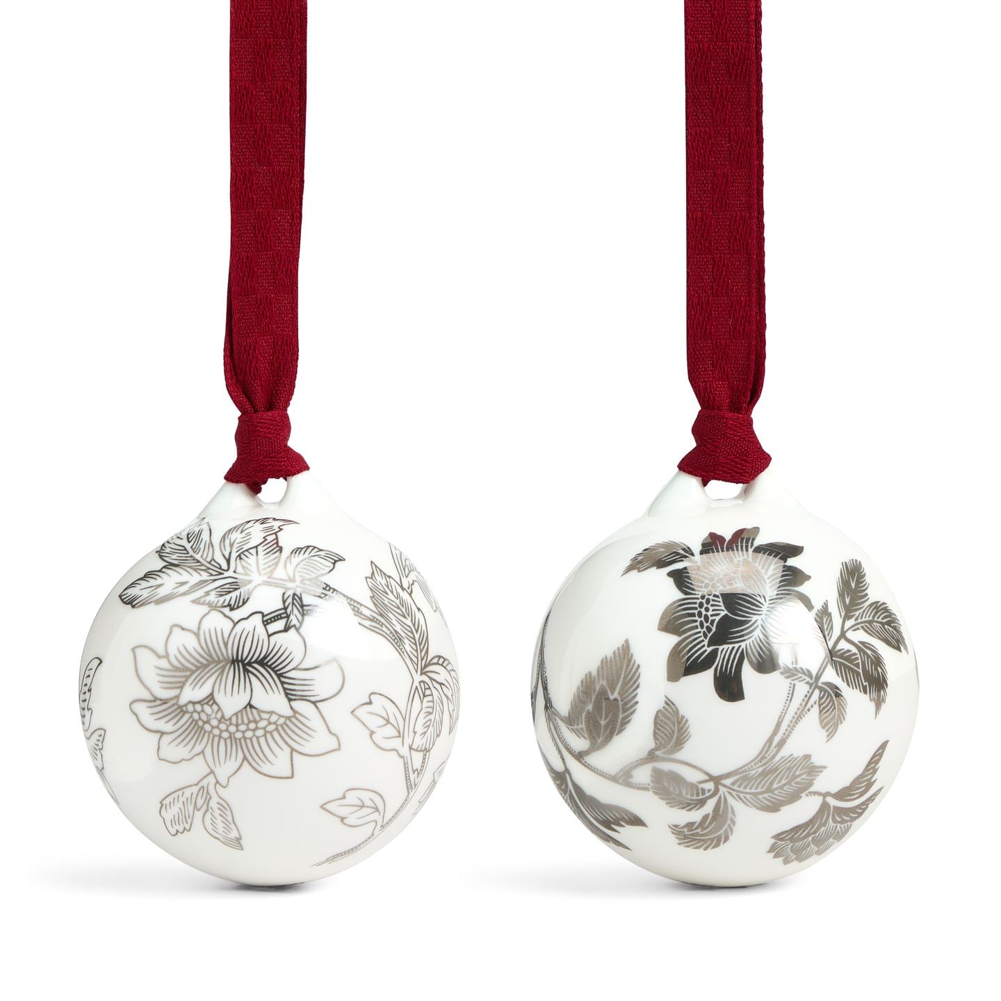 Wedgwood Silver Festive Tonquin Ornament Pair