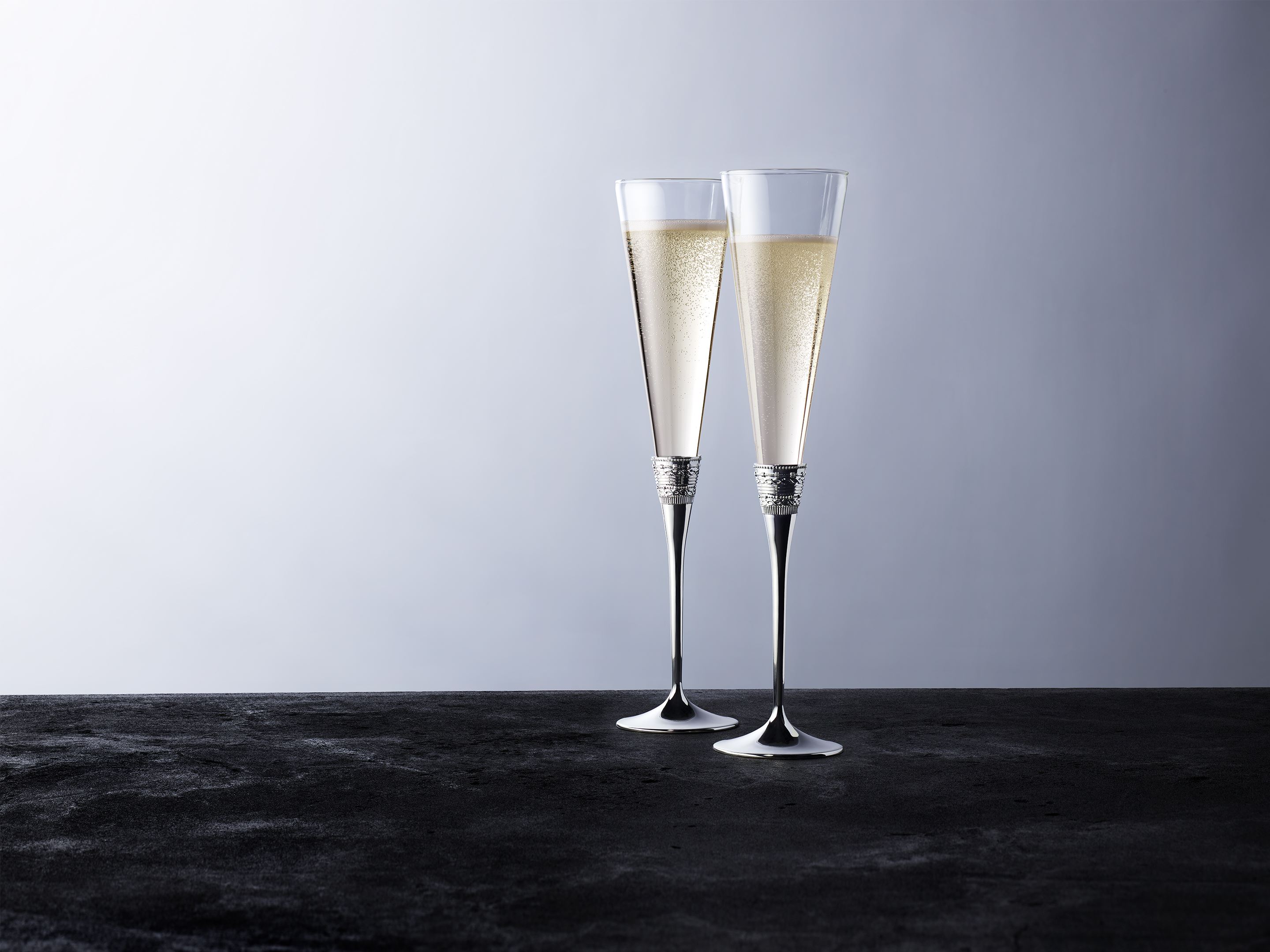 https://www.wedgwood.com/-/media/wedgwood/images/wedgwood/product-type/glassware-and-drinkware/title-components/champagne_flutes.jpg