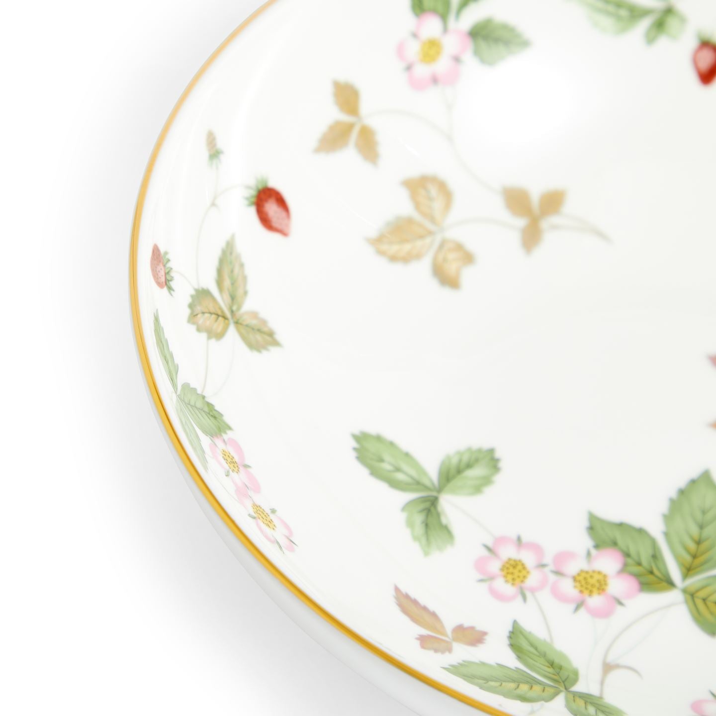 Wild Strawberry Gold Cereal Bowl Large | Wedgwood