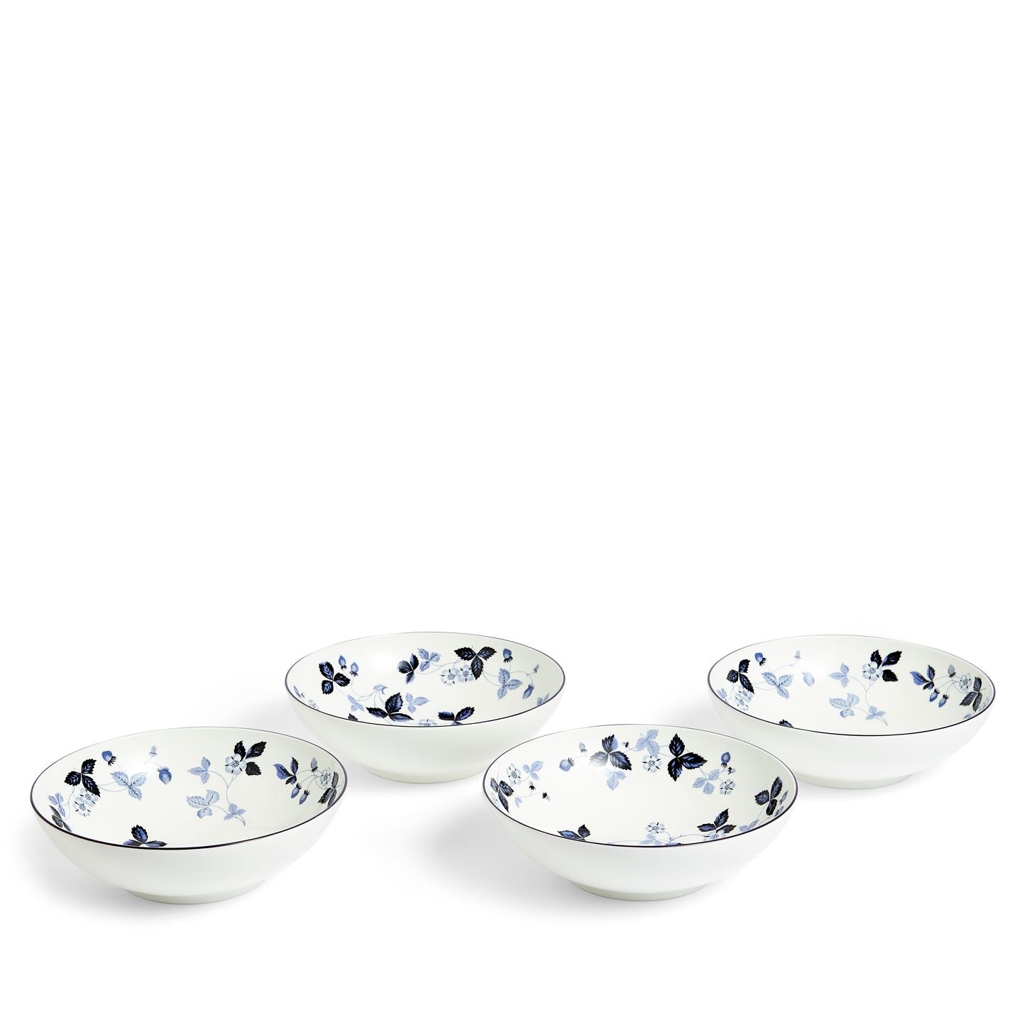 Wild Strawberry Inky Blue Dinnerware 15 Piece Set | Wedgwood