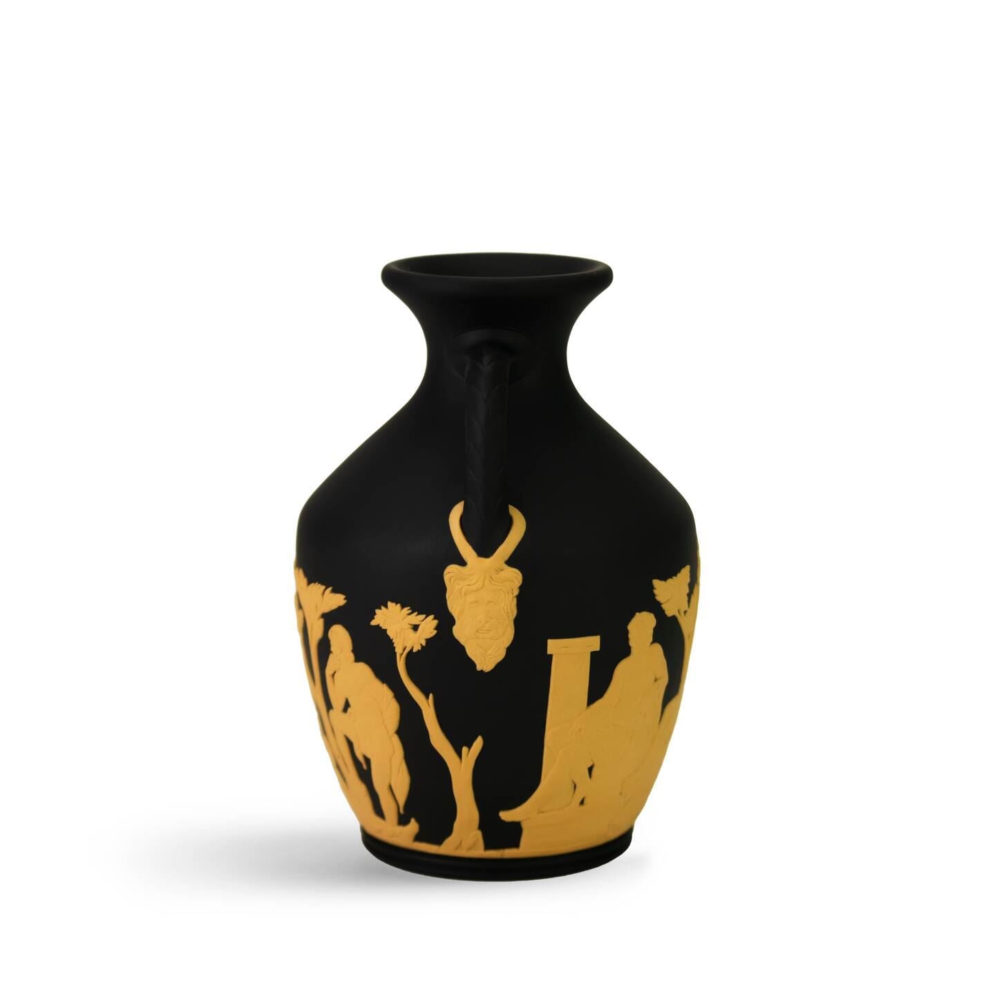 Portland Vase Black/Cane | Wedgwood