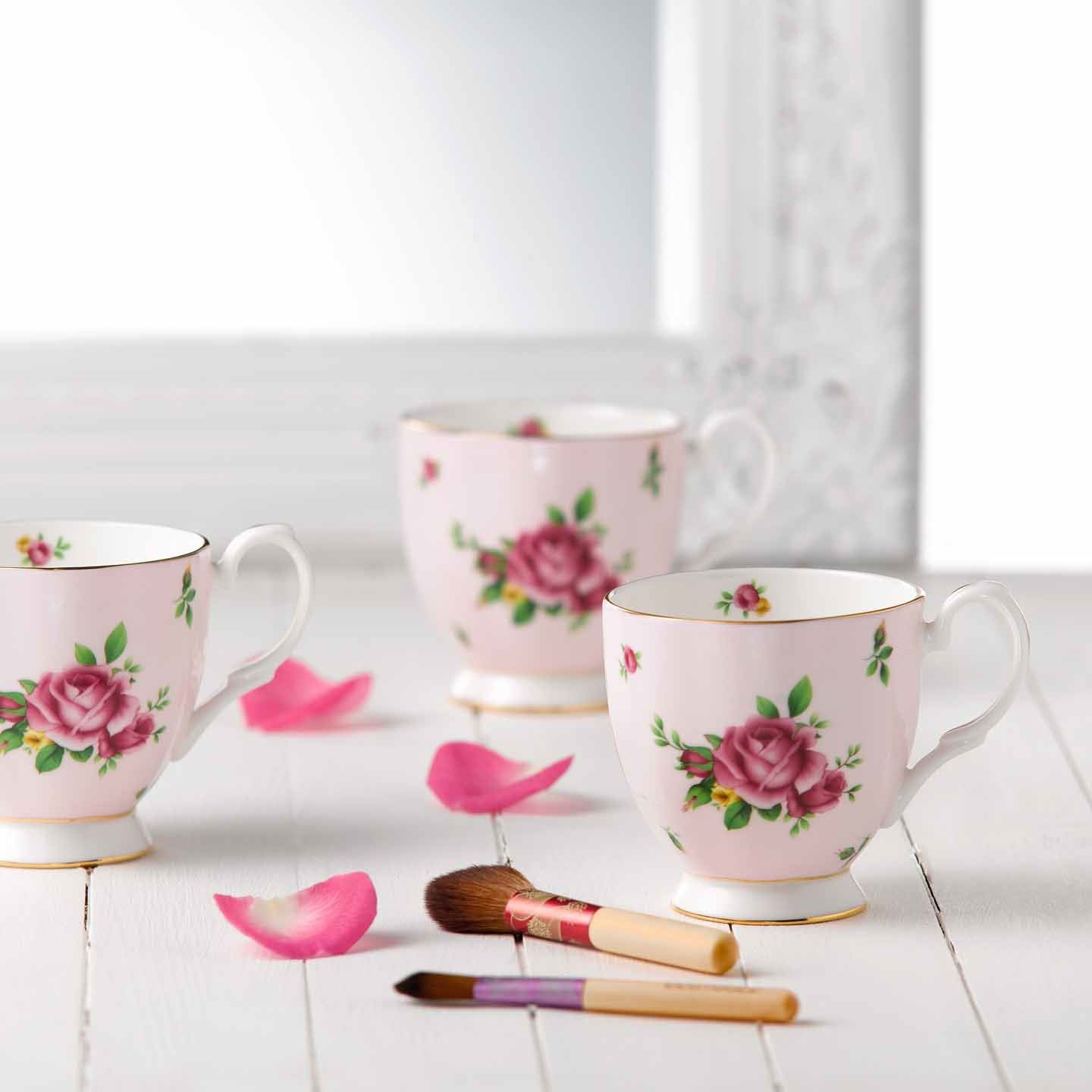 Royal Albert New Country Roses Pink Mug
