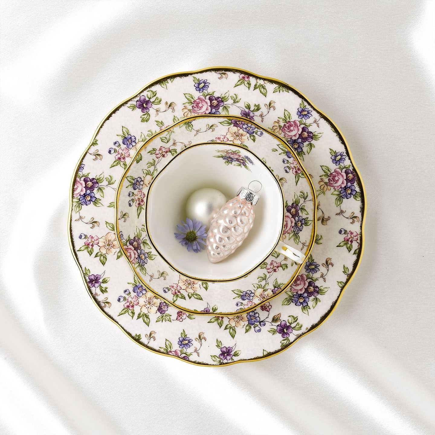 Royal Albert 100 Years of Royal Albert 1940 English Chintz 3 Piece