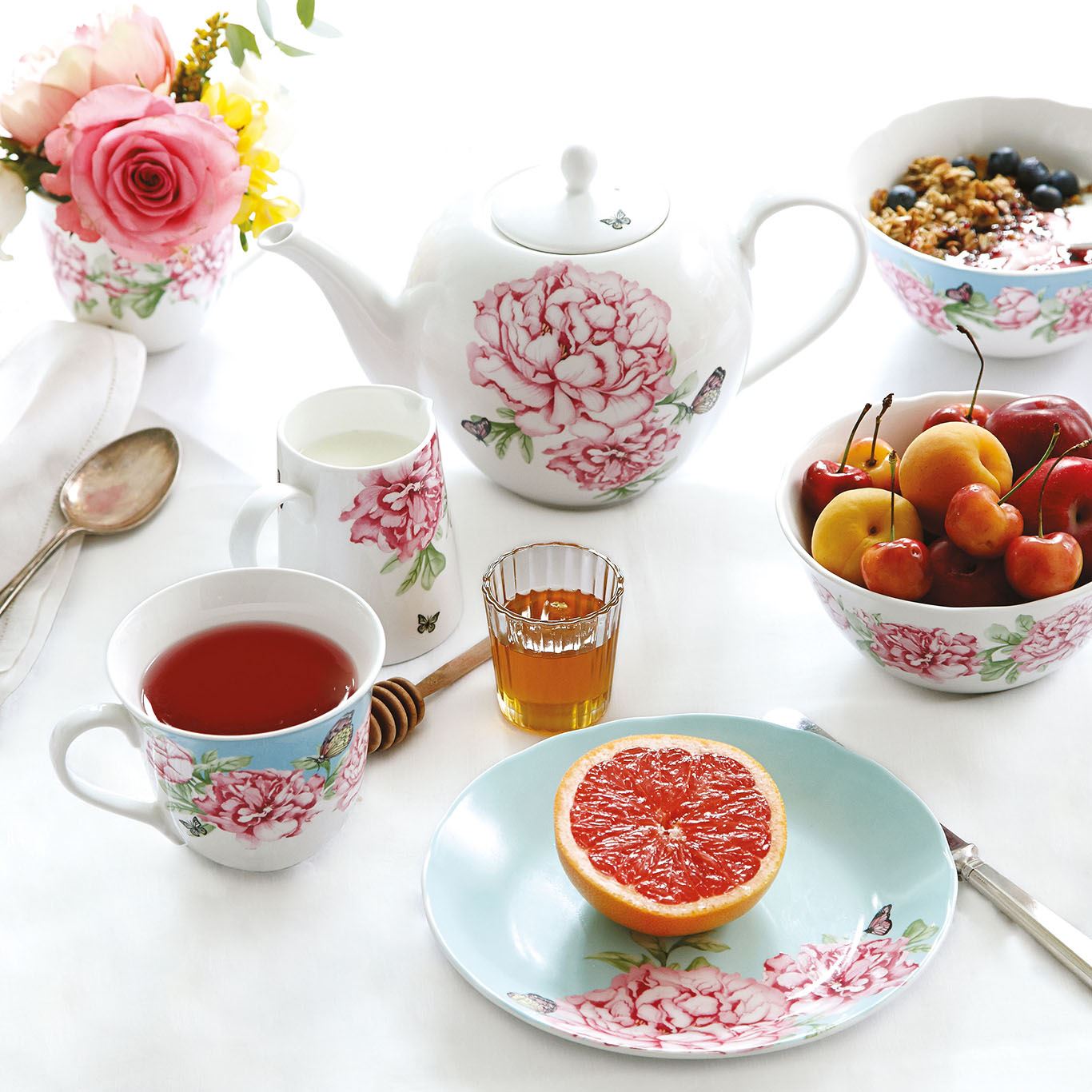 Royal Albert Miranda Kerr Everyday Friendship Mugs, Set of 4