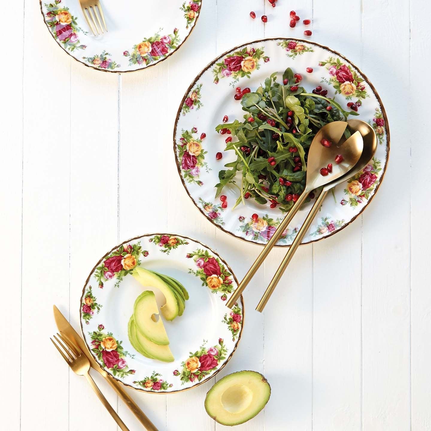 Royal Albert Old Country Roses 12 Piece Set | Wedgwood