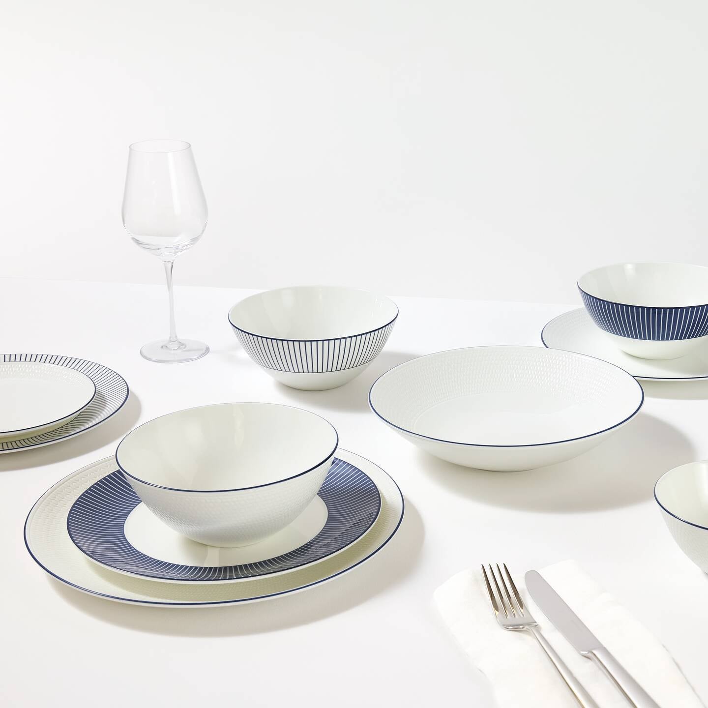 Gio Pinstripe Side Plate Blue
