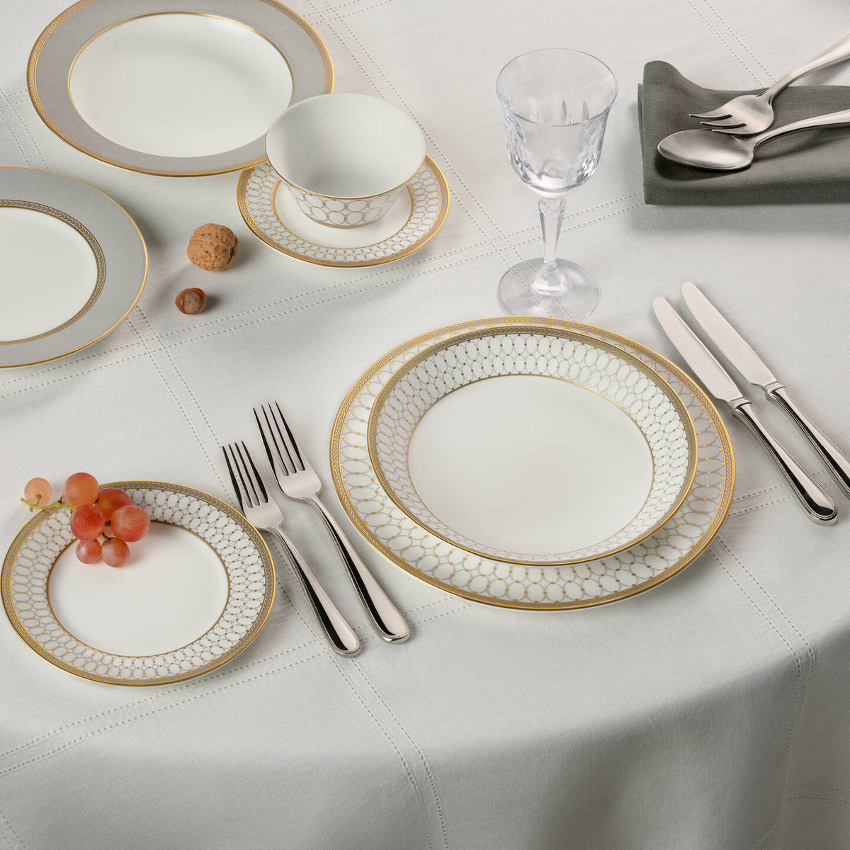 Renaissance Grey 5 Piece Dinner Set