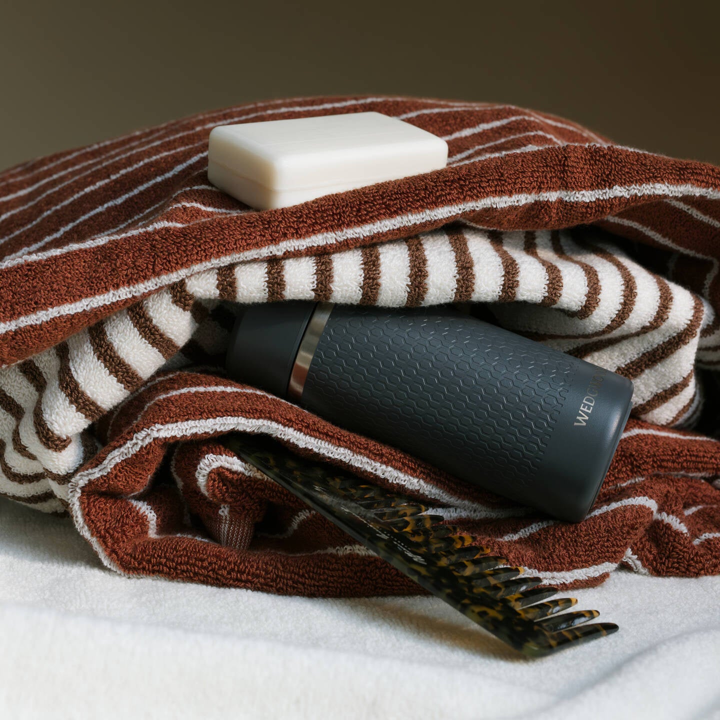 Gio Flask Charcoal